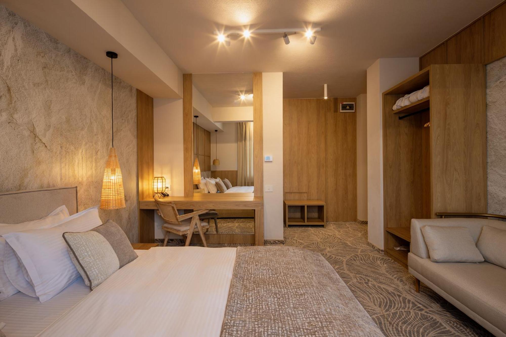 Hotel Serenity 티미쇼아라 외부 사진